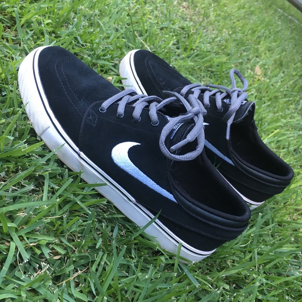 Nike Stefan Janoski skate shoes